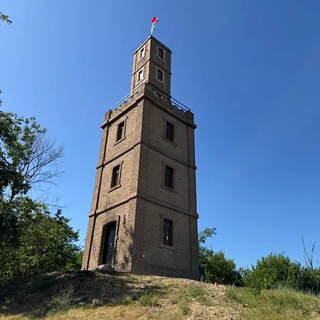 Soerettorony - A Jakuzzis Erdei Szallas *