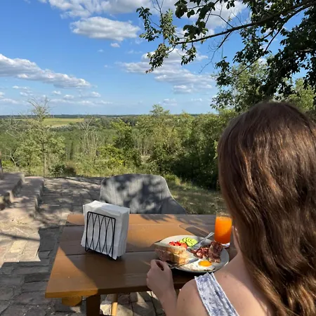 Soerettorony - A Jakuzzis Erdei Szallas Semesterbostad